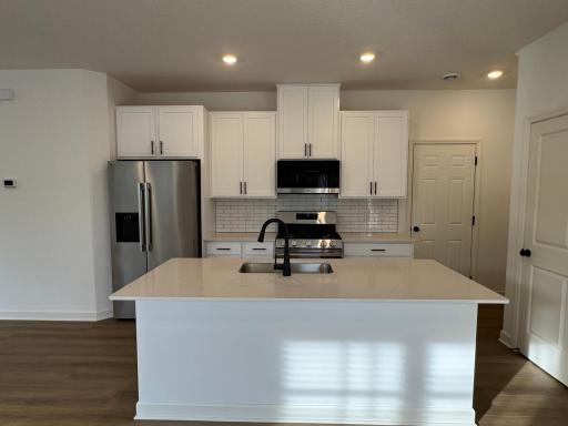 11160 203rd Street W, Lakeville, MN 55044