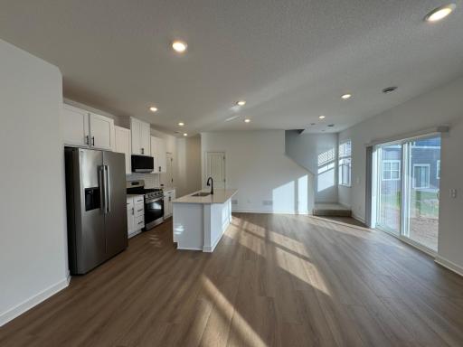 11160 203rd Street W, Lakeville, MN 55044