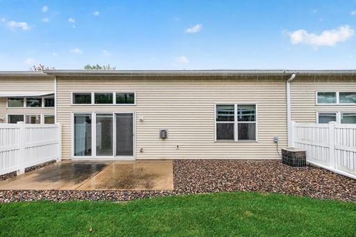 4527 Bloomberg Lane, Inver Grove Heights, MN 55076