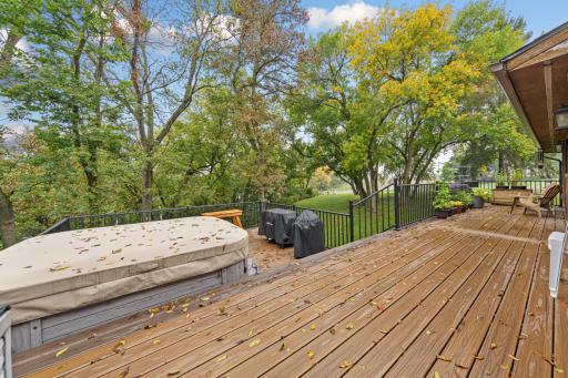 19817 Dogwood Road, Lake Crystal, MN 56055