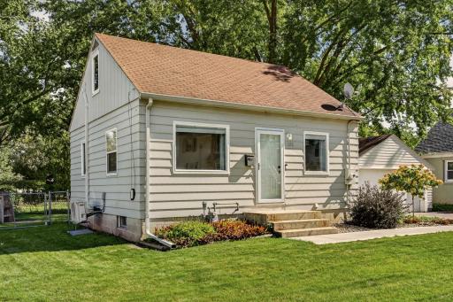 1112 5th Avenue NW, Rochester, MN 55901