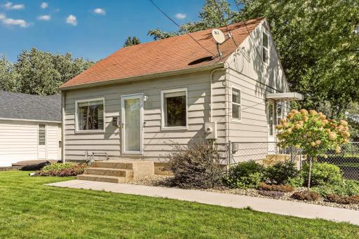 1112 5th Avenue NW, Rochester, MN 55901