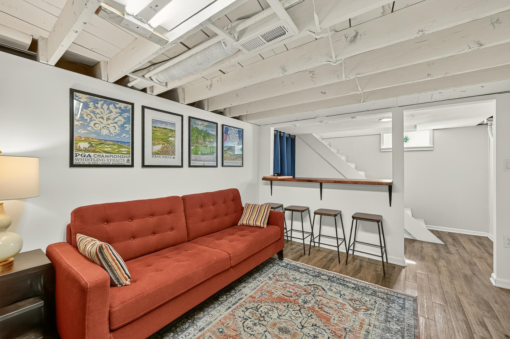 1112 5th Ave NW