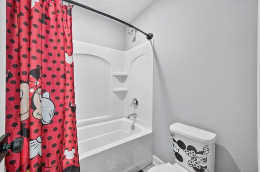 Full Jack and Jill bathroom between bedrooms #3 and #4