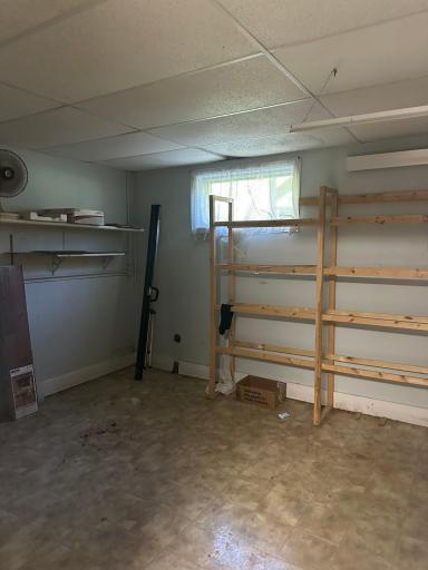 408 3rd Avenue NW, Lamoure, ND 58458