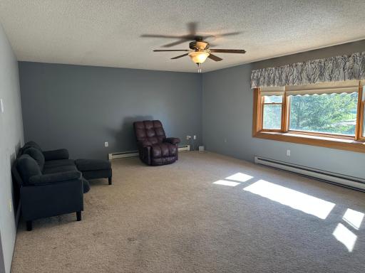 408 3rd Avenue NW, Lamoure, ND 58458