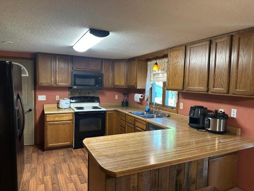 408 3rd Avenue NW, Lamoure, ND 58458