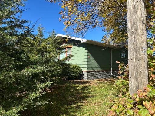 408 3rd Avenue NW, Lamoure, ND 58458