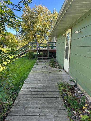 408 3rd Avenue NW, Lamoure, ND 58458