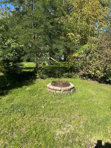 408 3rd Avenue NW, Lamoure, ND 58458