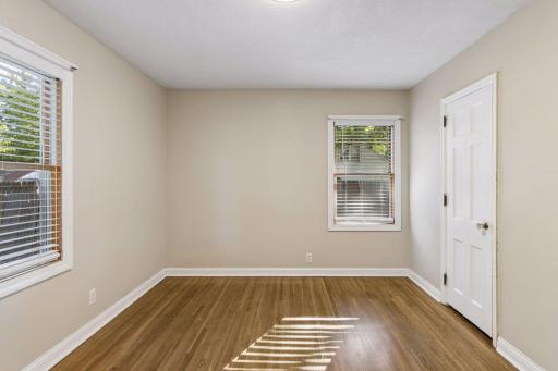 1020 Orkla Drive, Golden Valley, MN 55427