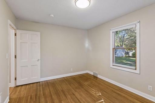 1020 Orkla Drive, Golden Valley, MN 55427