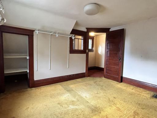 233 17th Avenue N, Hopkins, MN 55343