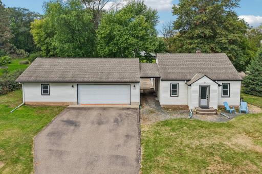 593 Century Avenue N, Maplewood, MN 55119