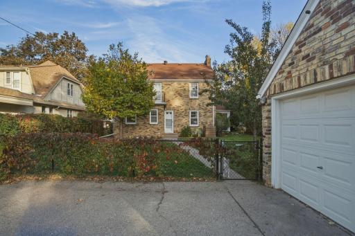 5632 10th Avenue S, Minneapolis, MN 55417