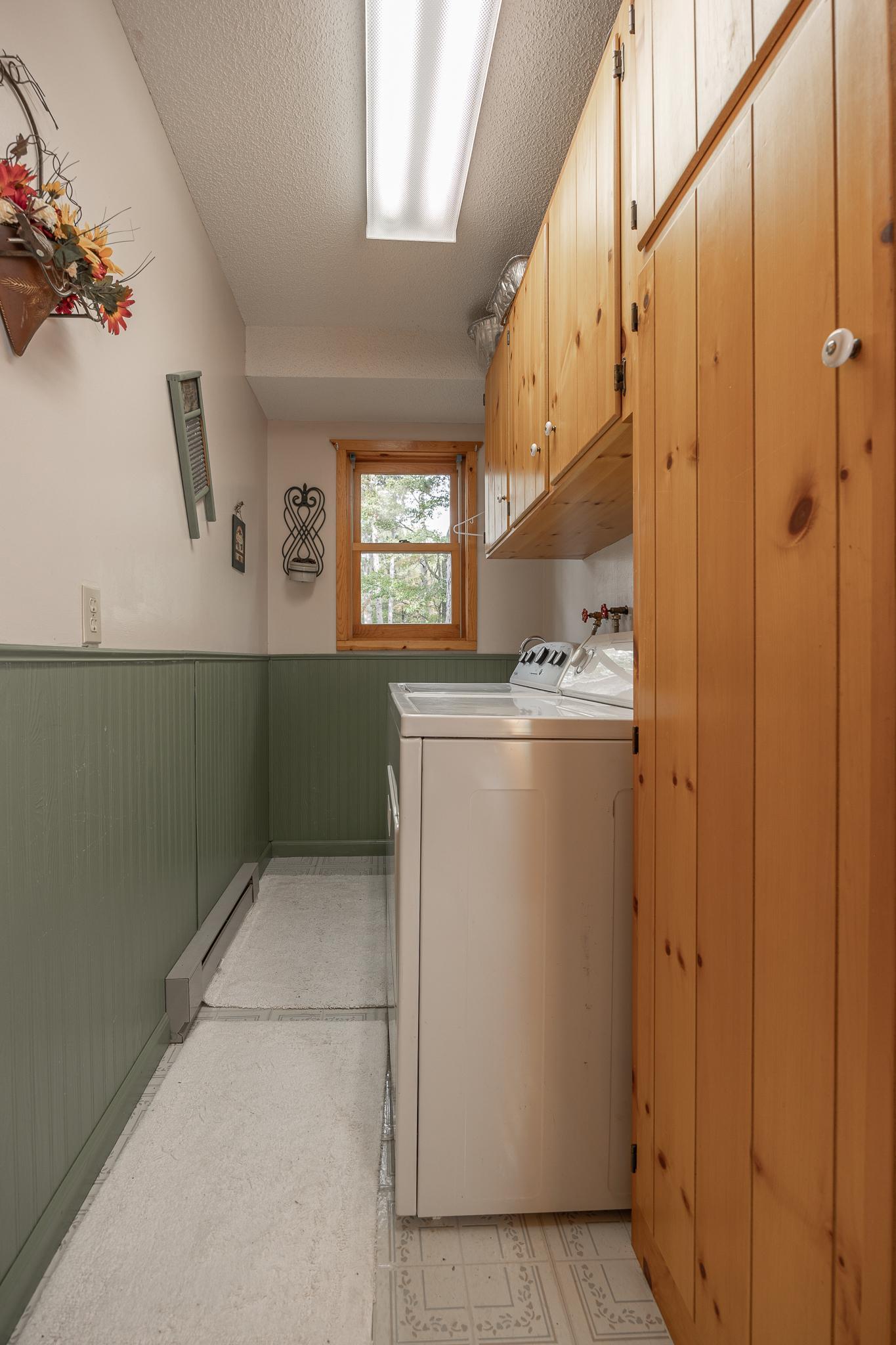 Main level laundry room