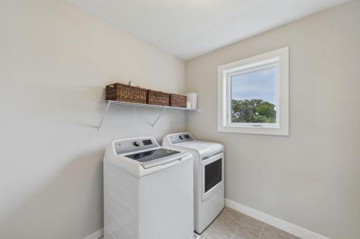 37-web-or-mls-37-6344 Red Cedar Dr EOD.jpg