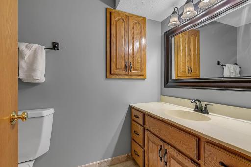 2005 Prairie Hill Road, Saint Cloud, MN 56301