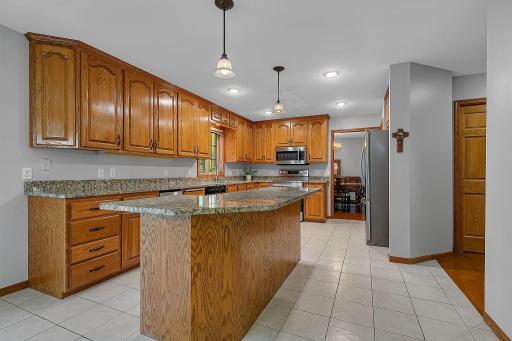 2005 Prairie Hill Road, Saint Cloud, MN 56301