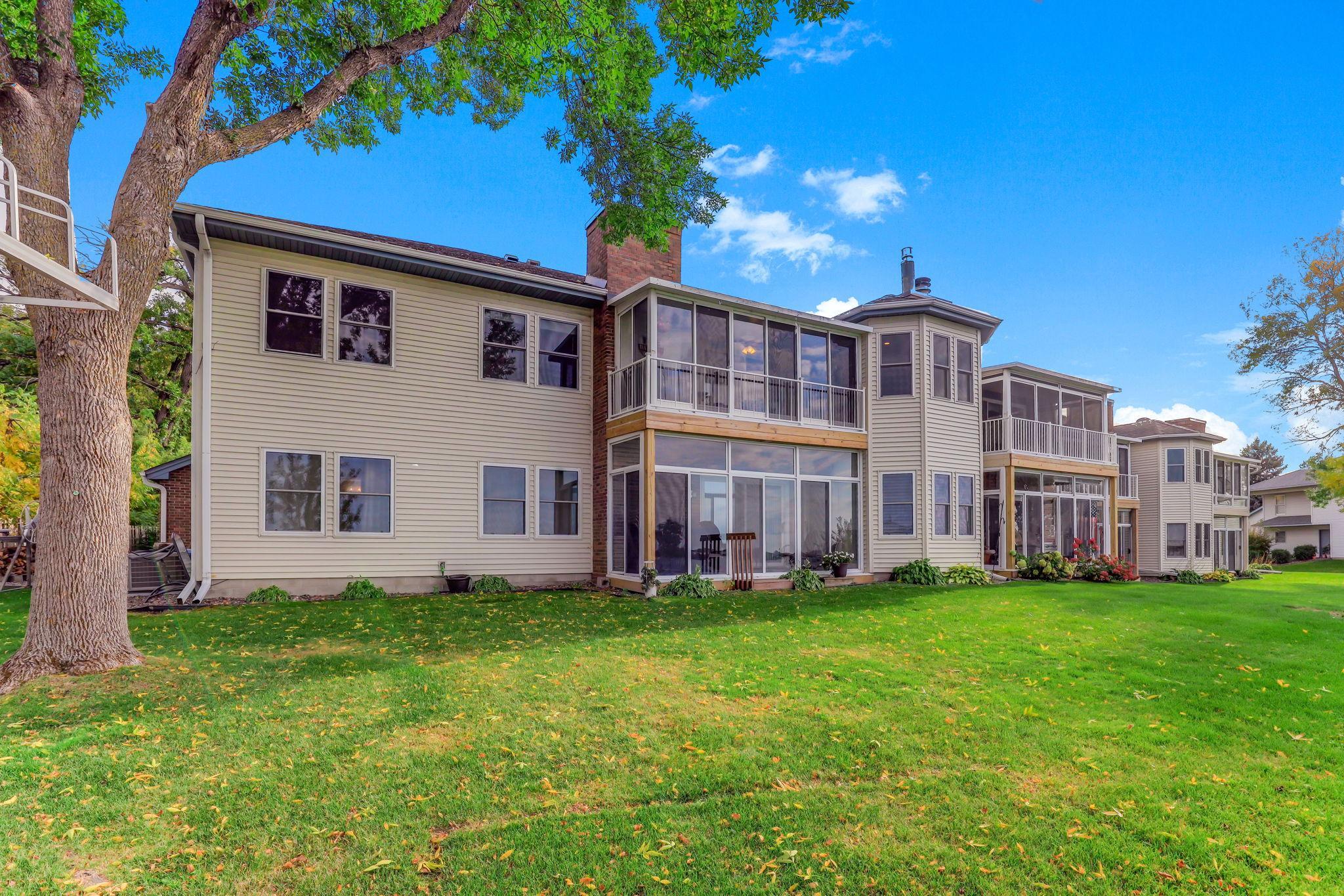 34-web-or-mls-887-8th-Ave-SE-unit-d-34.jpg