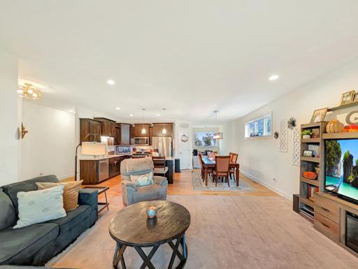 6966 94th Street S, Cottage Grove, MN 55016