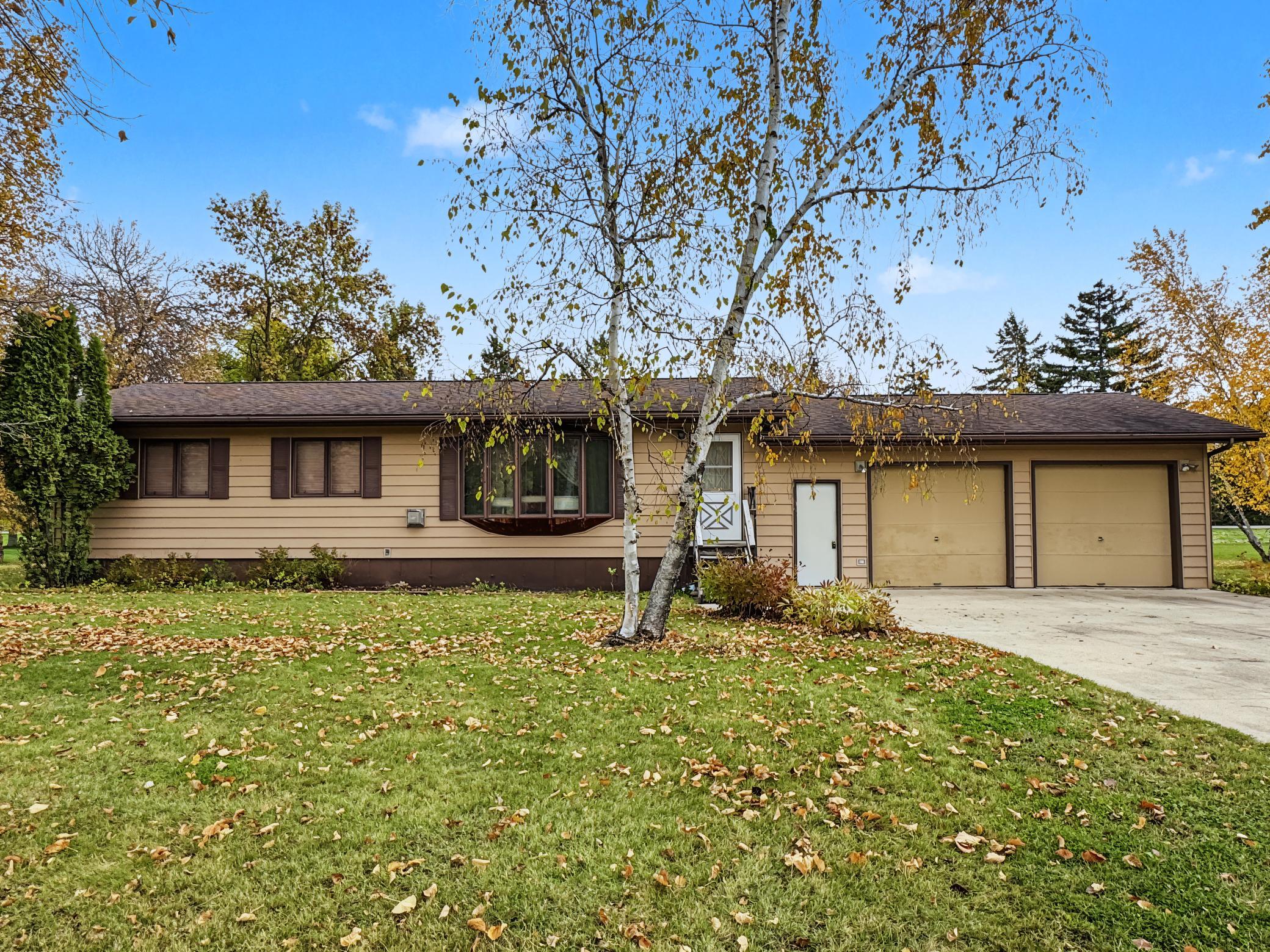 33210 593rd Avenue, Warroad, MN 56763