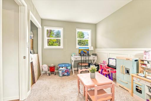 637 3rd Avenue SW, Cambridge, MN 55008