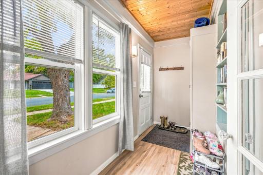 637 3rd Avenue SW, Cambridge, MN 55008
