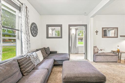 637 3rd Avenue SW, Cambridge, MN 55008