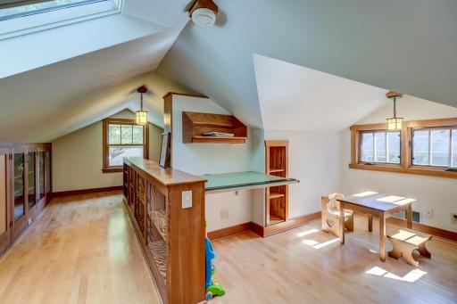 4911 41st Avenue S, Minneapolis, MN 55417