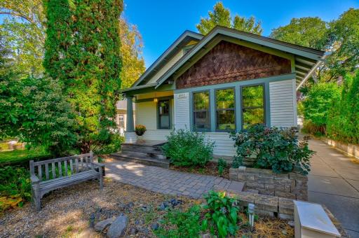 4911 41st Avenue S, Minneapolis, MN 55417