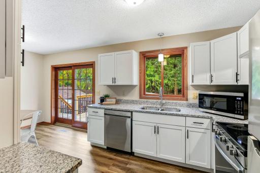 162 Quehl Avenue N, Lakeland, MN 55043