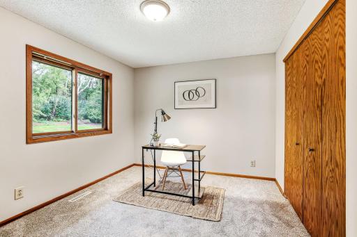 162 Quehl Avenue N, Lakeland, MN 55043