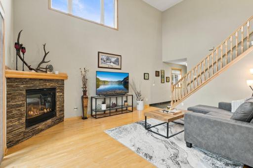 15567 Brookside Lane NW, Prior Lake, MN 55372