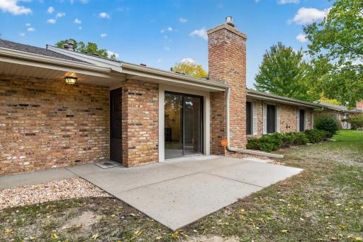 2261 Wildwood Circle, Minnetonka, MN 55305