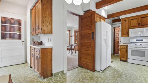 820 5th Avenue SE, Minneapolis, MN 55414