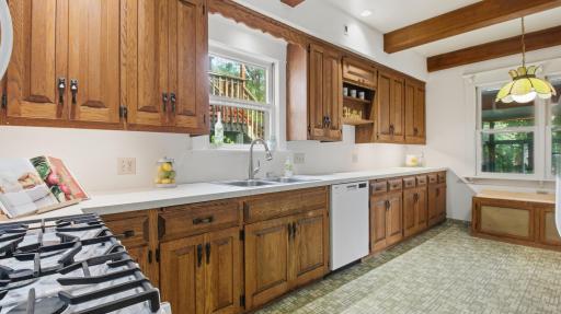 Eat-in kitchen with its ample, classic cabinetry.