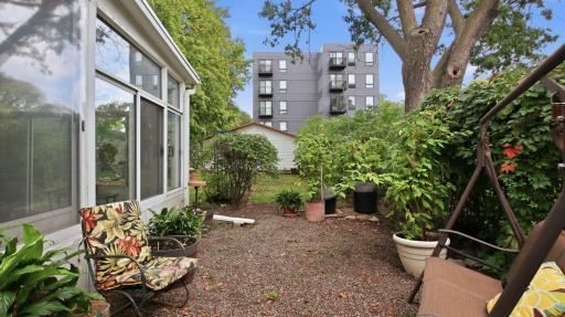 820 5th Avenue SE, Minneapolis, MN 55414
