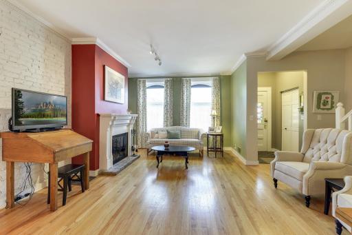 3 W 33rd Street, Minneapolis, MN 55408
