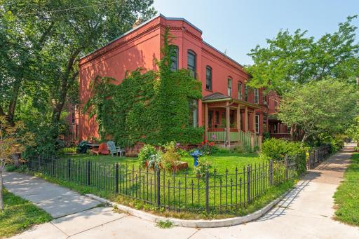 3 W 33rd Street, Minneapolis, MN 55408