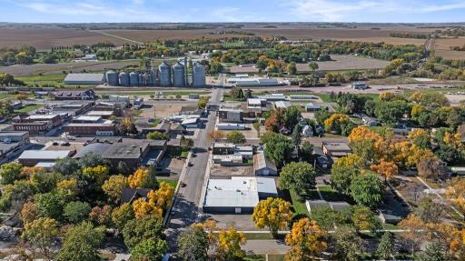 269 4th Street, Tracy, MN 56175