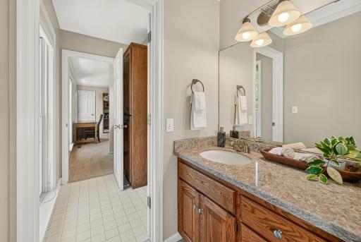 2565 Northridge Lane NE, Rochester, MN 55906