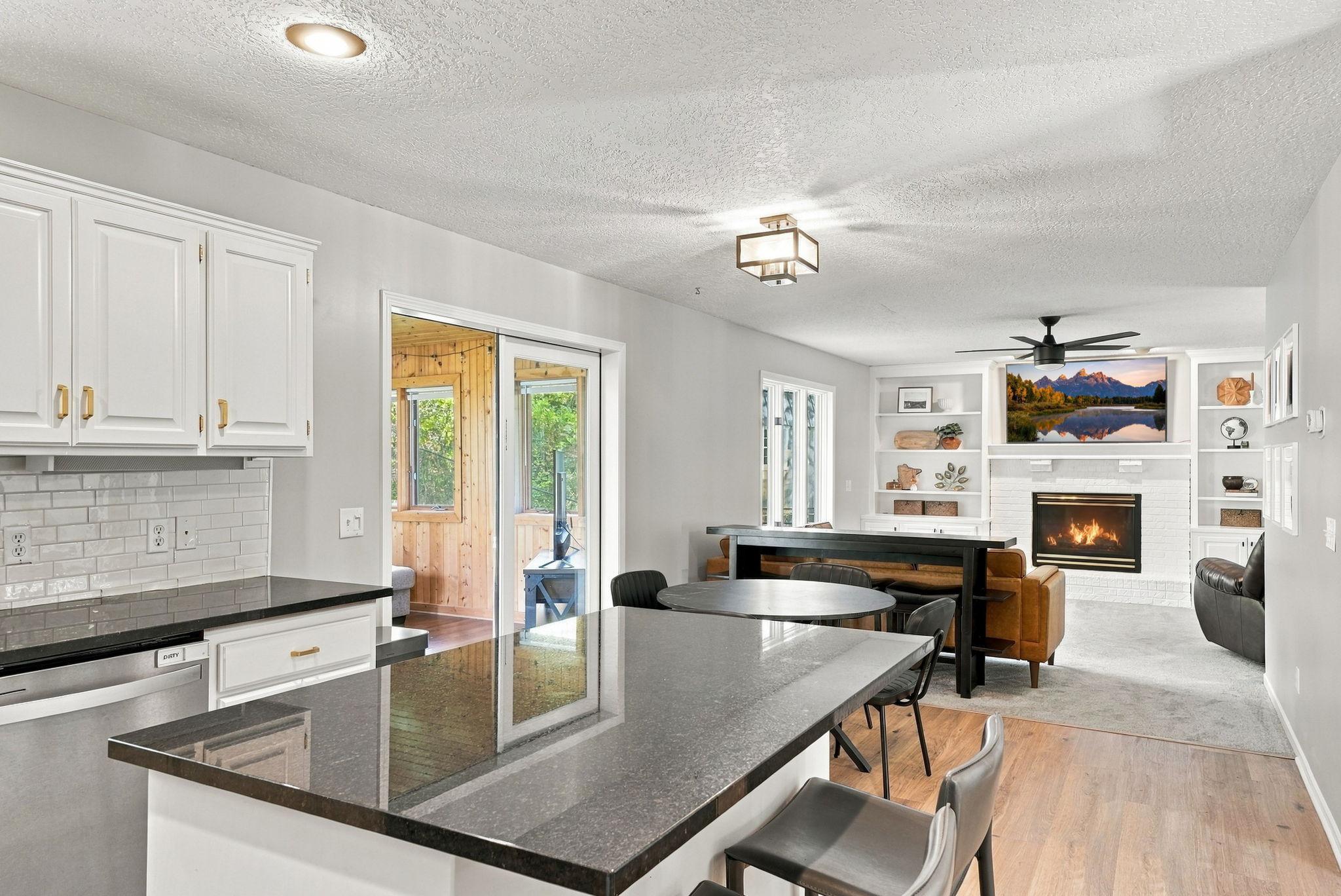 This open floor plan is terrific!