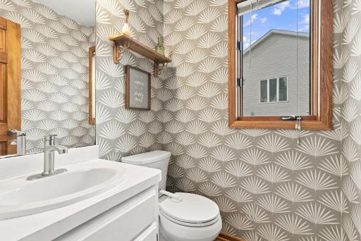 1320 Wildflower Lane, Chaska, MN 55318