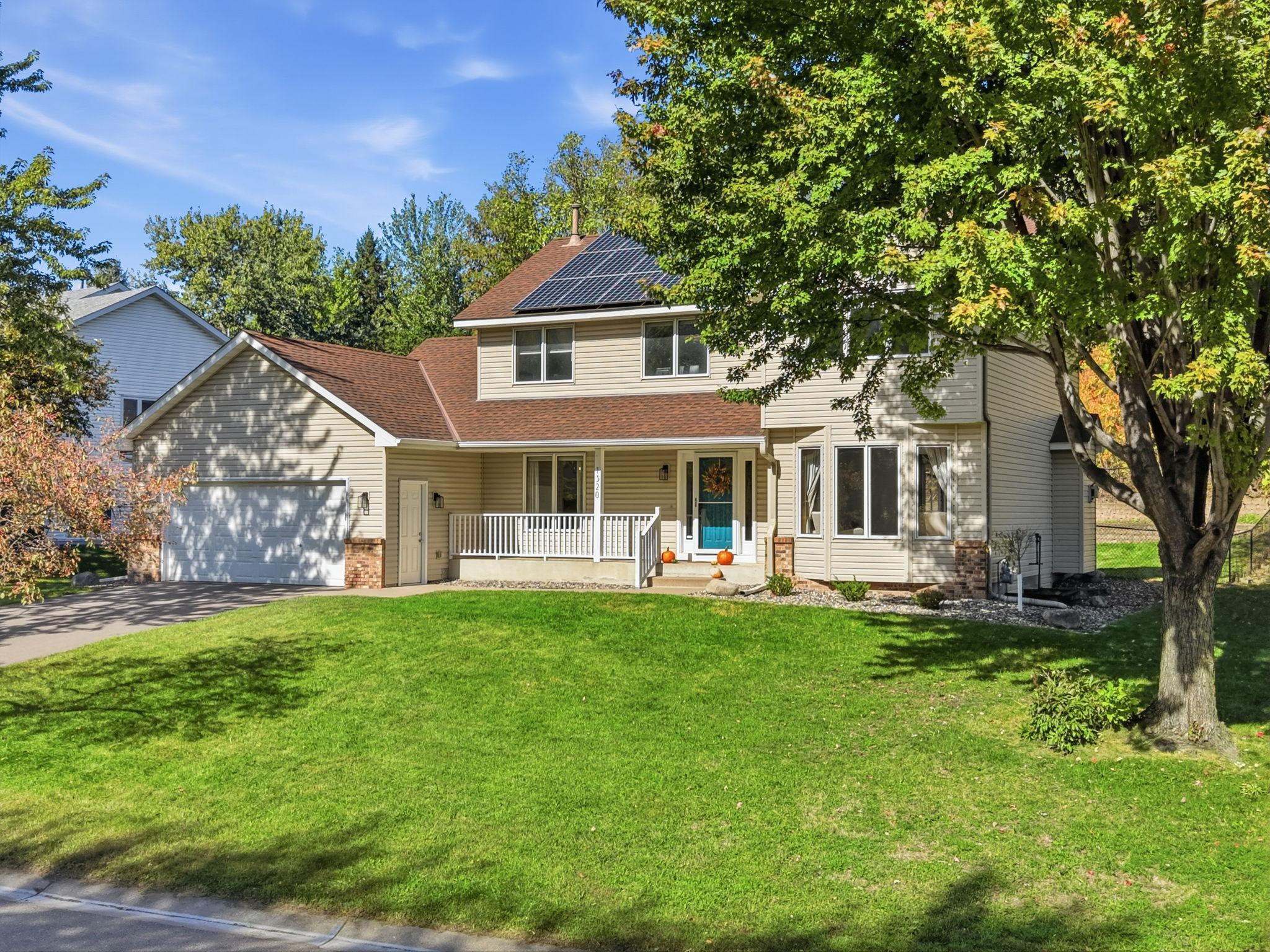 104-web-or-mls-1320_Wildflower_Lane_Chaska_106.jpg