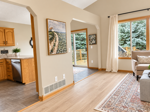 5 Elm Street, Lino Lakes, MN 55014