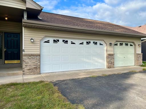 5 Elm Street, Lino Lakes, MN 55014