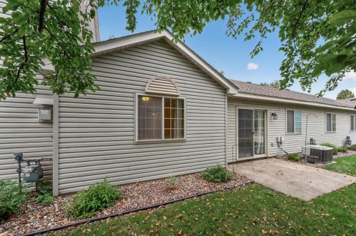670 Monn Avenue, Vadnais Heights, MN 55127