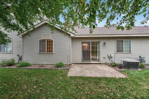 670 Monn Avenue, Vadnais Heights, MN 55127