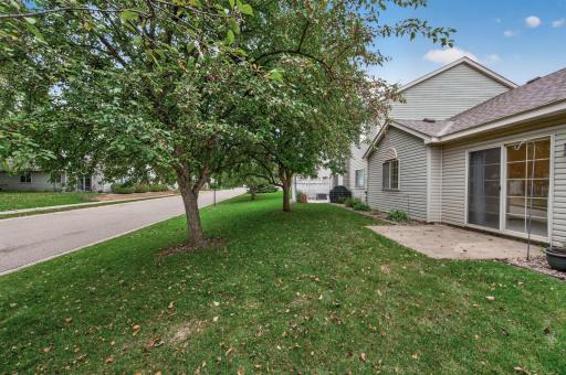 670 Monn Avenue, Vadnais Heights, MN 55127